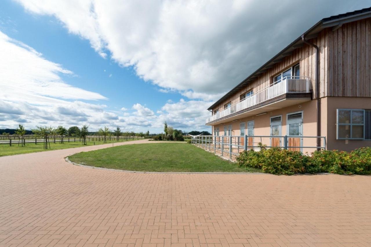 Lerchenhof In Reestow Apartment Exterior photo